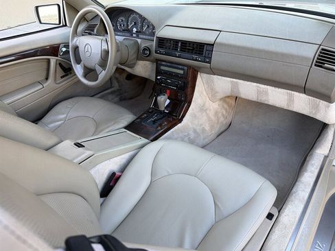 Used 1998 Mercedes-Benz SL 500 image 16