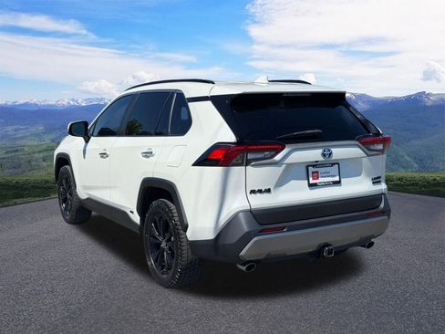 Used 2022 Toyota RAV4 Limited w/ Limited Grade Weather Package AWD/4WD image 3