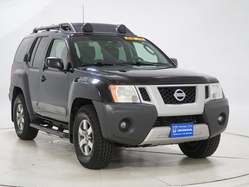 Used 2012 Nissan Xterra PRO-4X w/ Pro-4x Leather Pkg AWD/4WD image 16