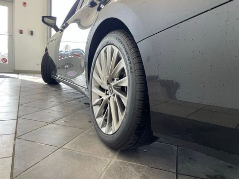 Used 2022 Lexus ES 350 Ultra Luxury image 18