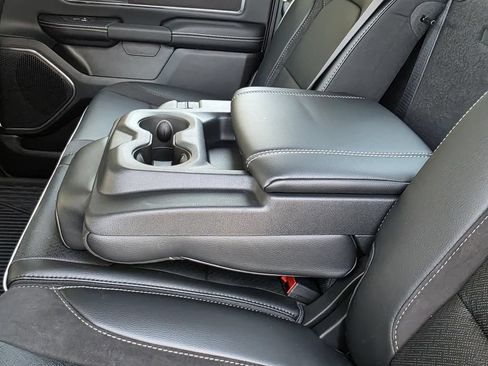 New 2026 RAM 1500 Laramie AWD/4WD image 12