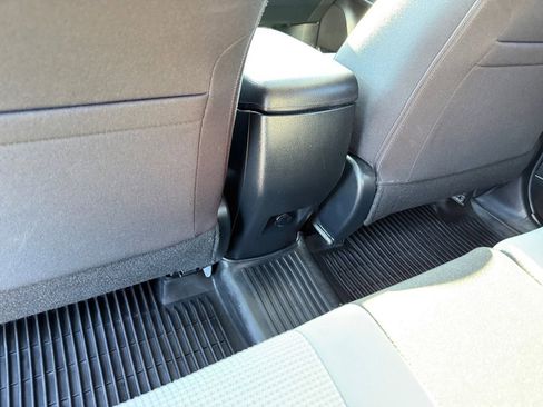 Used 2018 Toyota RAV4 XLE w/ Plus Extra Value Package image 13