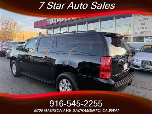 Used 2014 GMC Yukon XL SLT image 4