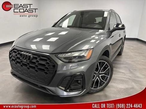Used 2023 Audi SQ5 Prestige w/ Prestige Package AWD/4WD image 10