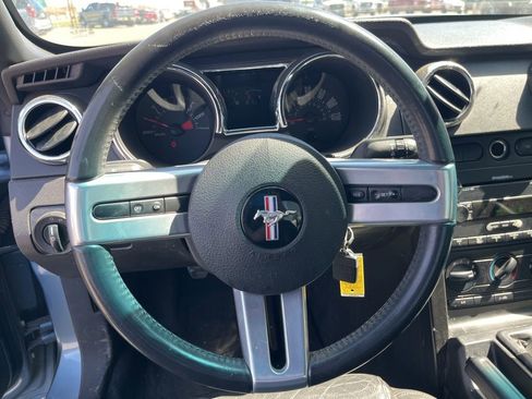 Used 2005 Ford Mustang Coupe image 14