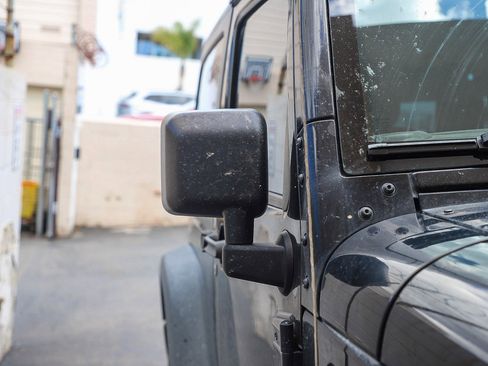 Used 2017 Jeep Wrangler Sport w/ Quick Order Package 23S image 7