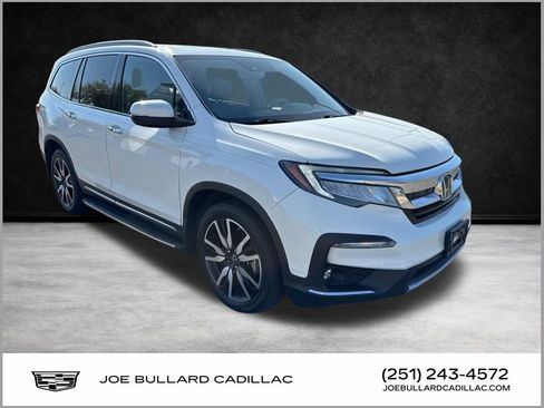 Used 2019 Honda Pilot Touring image 1