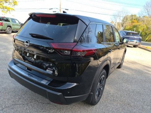 New 2026 Nissan Rogue SV w/ Cold Weather Package image 8