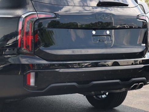 Certified 2025 Kia Telluride SX Prestige X-Line image 8