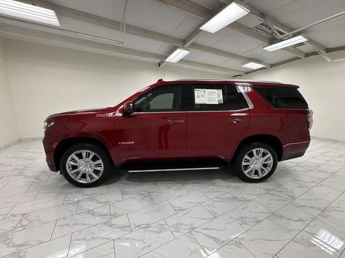 Used 2023 Chevrolet Tahoe High Country w/ Advanced Technology Package RWD image 5