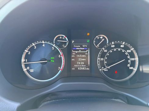 Used 2020 Lexus GX 460 Premium w/ Premium Package AWD/4WD image 29