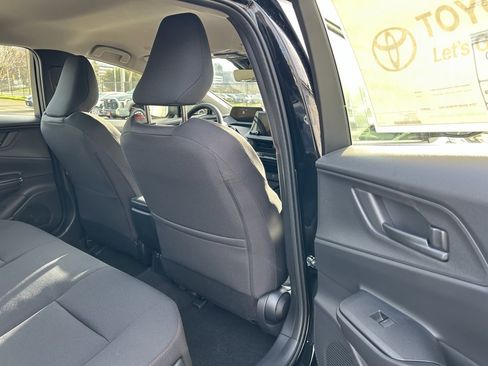 New 2026 Toyota Prius SE image 13