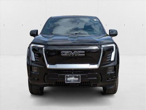 New 2025 GMC Sierra EV Denali image 6