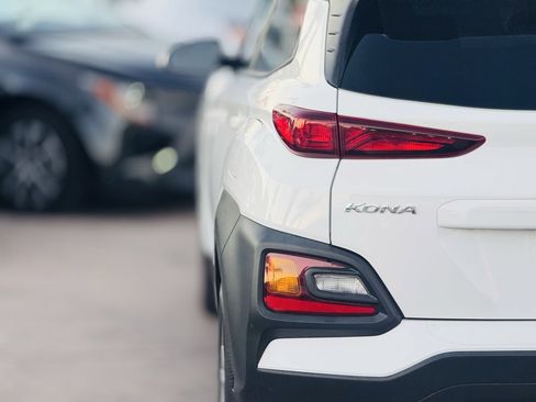 Used 2021 Hyundai Kona SEL w/ Cargo Package image 11