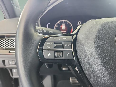 Used 2025 Honda Civic Sport image 13