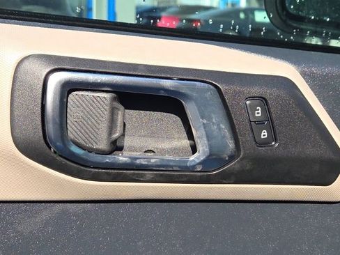 Used 2024 Ford Bronco Big Bend w/ Sasquatch Package image 14