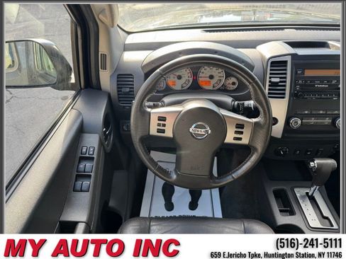 Used 2012 Nissan Xterra PRO-4X w/ Pro-4x Leather Pkg AWD/4WD image 13