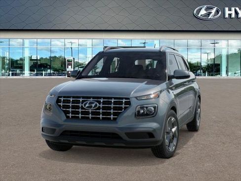 New 2026 Hyundai Venue SEL FWD image 6