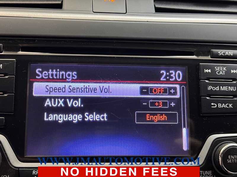 Used 2017 Nissan Sentra S FWD image 29
