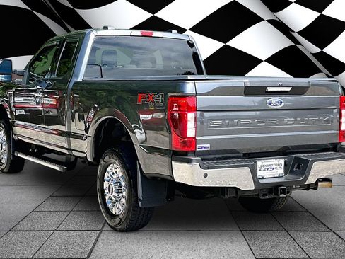 Used 2020 Ford F350 XLT w/ XLT Premium Package AWD/4WD image 12