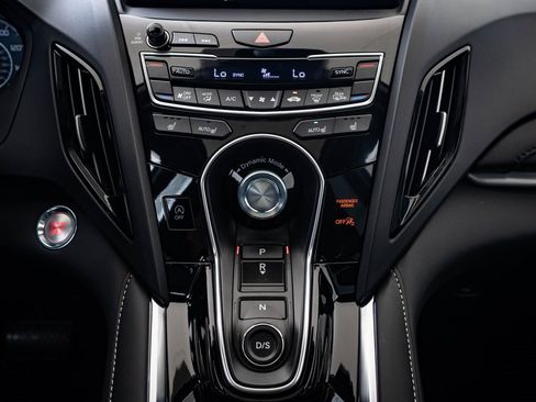 Certified 2025 Acura RDX SH-AWD w/ Technology Package image 32