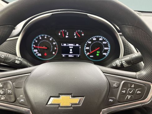 Used 2025 Chevrolet Malibu LT FWD image 29