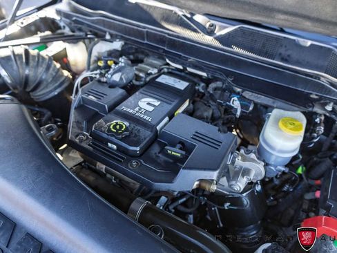 Used 2019 RAM 3500 Laramie image 47