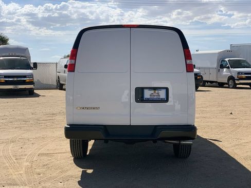 New 2026 Chevrolet Express 2500 w/ Driver Convenience Package RWD image 5