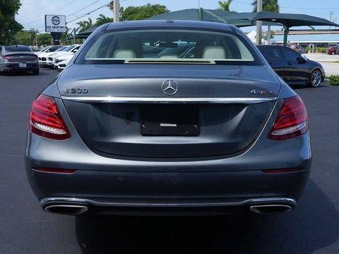 Used 2018 Mercedes-Benz E 300 4MATIC image 13