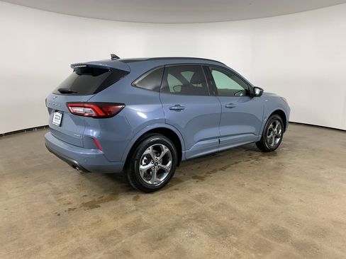 Used 2024 Ford Escape ST-Line w/ Tech Pack #1 image 8