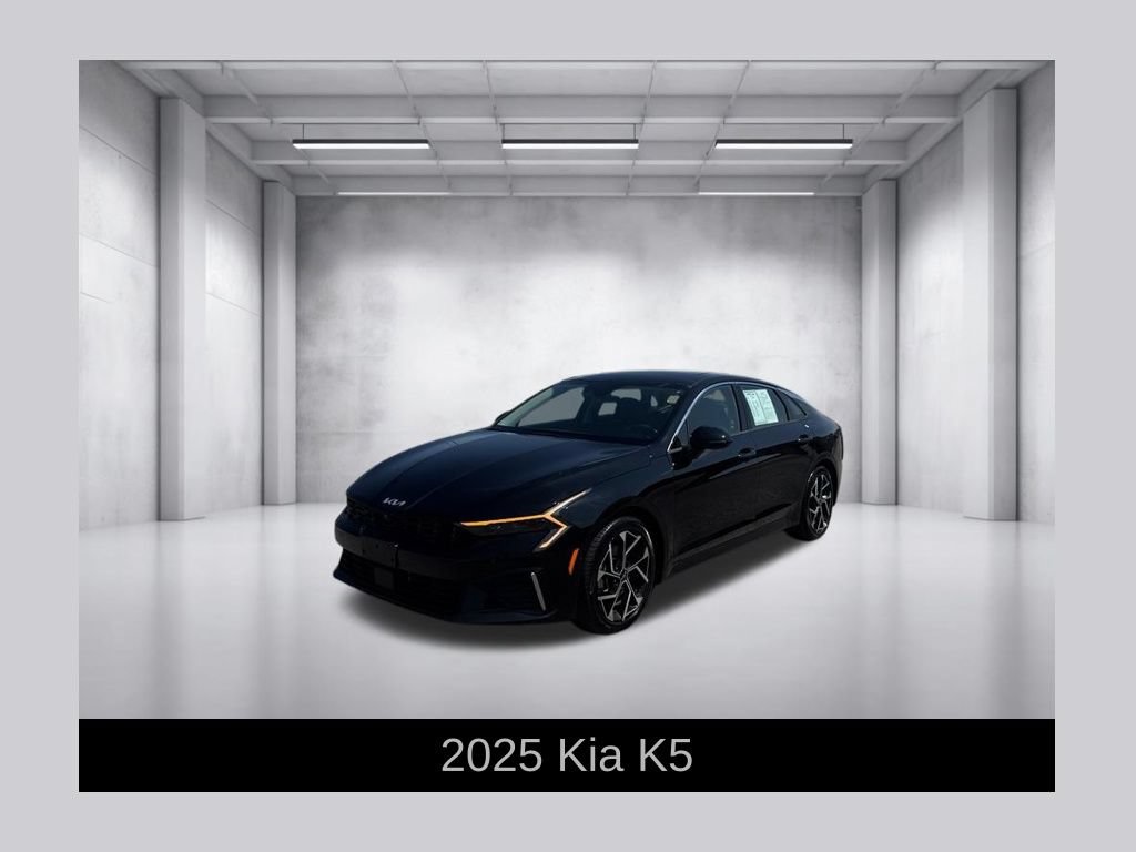 Used 2025 Kia K5 EX FWD image 1