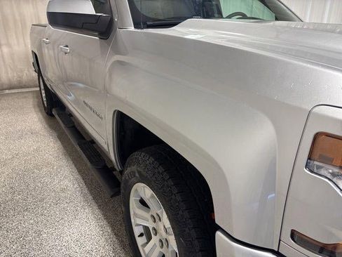 Used 2018 Chevrolet Silverado 1500 LT w/ All Star Edition image 33