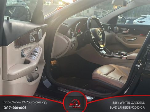 Used 2016 Mercedes-Benz C 300 4MATIC Sedan w/ Multimedia Package image 6