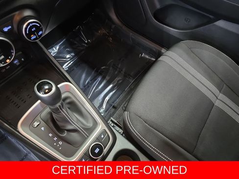 Certified 2026 Hyundai Venue SEL FWD image 25