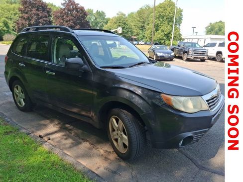 Used 2010 Subaru Forester 2.5X Limited AWD/4WD image 4