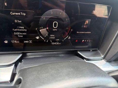 Used 2026 GMC Terrain Elevation AWD/4WD image 15