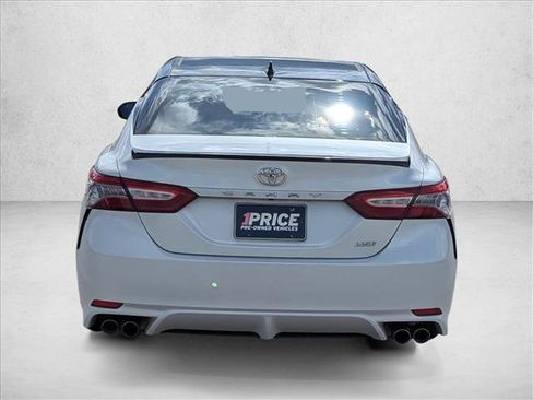 Used 2019 Toyota Camry XSE FWD image 6