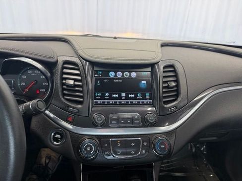 Used 2019 Chevrolet Impala LS FWD image 21