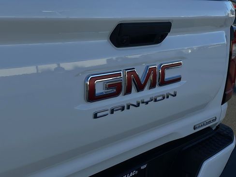 New 2026 GMC Canyon Elevation w/ Convenience Package image 38