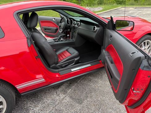 Used 2008 Ford Mustang Shelby GT500 RWD image 74