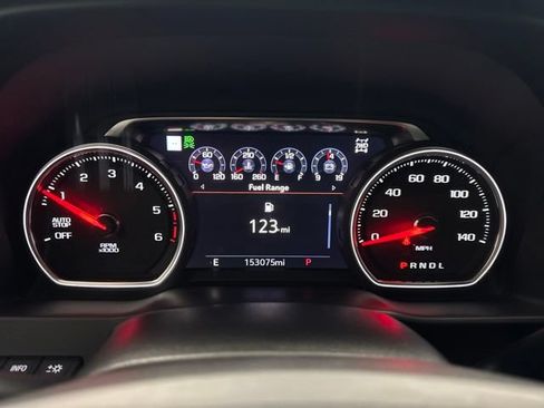 Used 2020 Chevrolet Silverado 1500 High Country w/ Technology Package AWD/4WD image 14