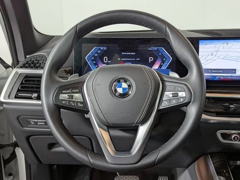 Used 2025 BMW X5 xDrive40i w/ Premium Package AWD/4WD image 36