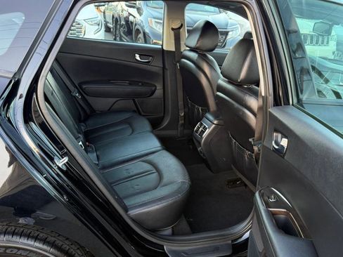 Used 2016 Kia Optima EX w/ Premium Package image 12