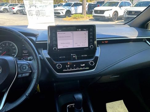 Used 2021 Toyota Corolla SE image 7