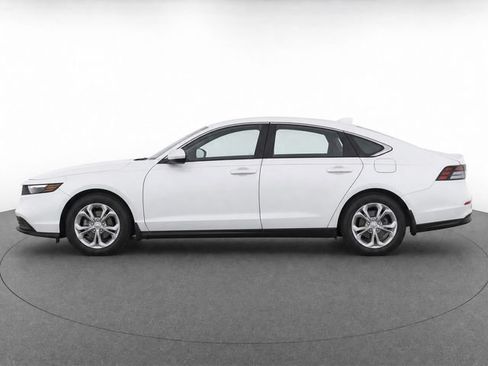 Used 2023 Honda Accord LX image 6