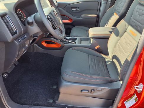 New 2025 Nissan Frontier Pro-X image 12