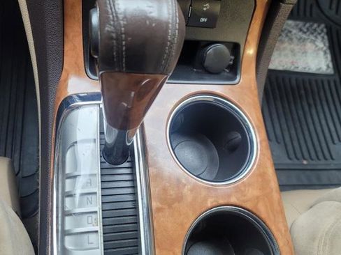 Used 2012 Buick Enclave FWD image 22