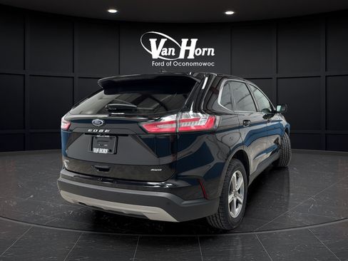 Used 2024 Ford Edge SEL w/ Convenience Package AWD/4WD image 7