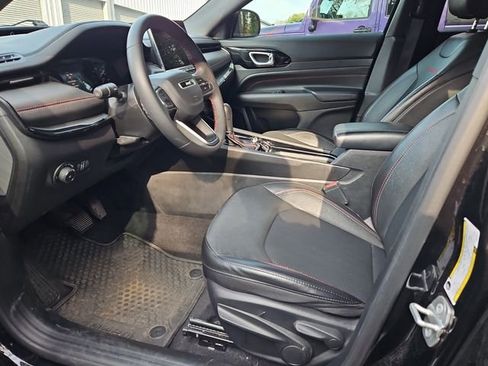 Certified 2023 Jeep Compass Trailhawk w/ Sun and Sound Group image 6