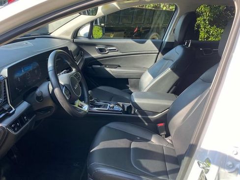 Used 2023 Kia Sportage SX FWD image 11